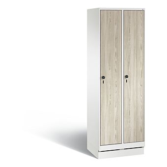 Garderobekast met sokkel met houten deuren S3000 Evolo